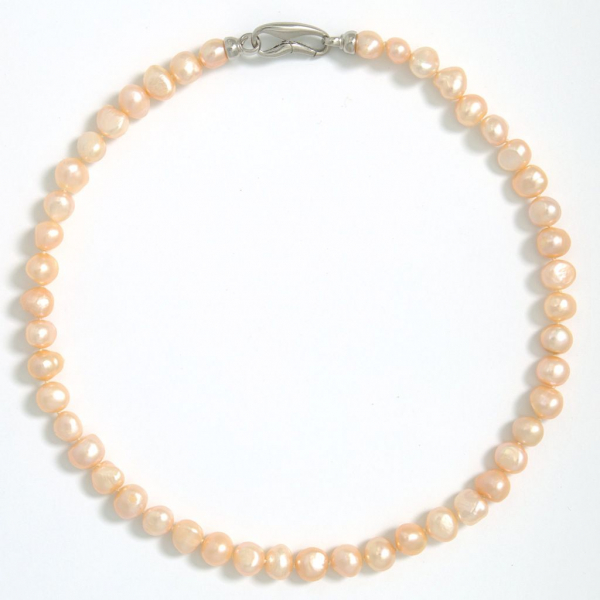 Semi-barocke Perlenkette in Peach mit 9 mm Perlen