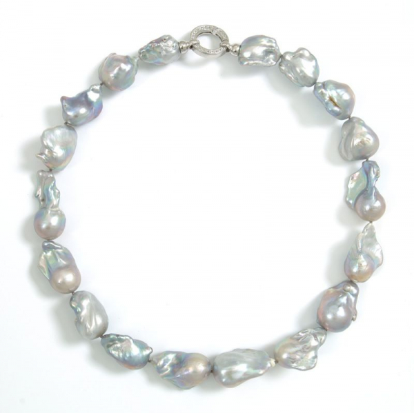 Barock-Perlenkette in Silber-Grau