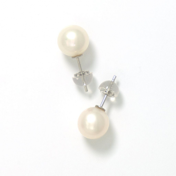 Perlen Ohrstecker mit 8,5mm runden Perlen in Weiß