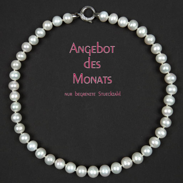 Perlenkette in Weiß mit 9,5 bis 10,5 mm Perlen