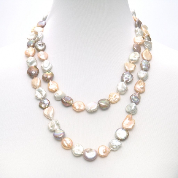 Keshi-Perlenkette 120 cm in zarten Naturfarben