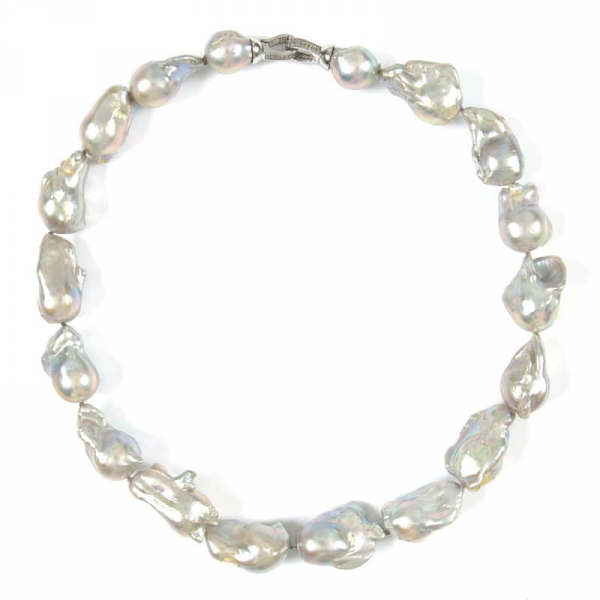 Barock-Perlenkette in Silber-Grau