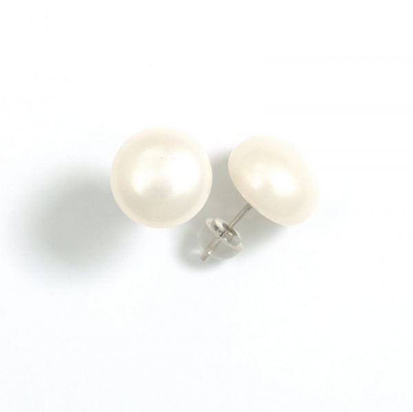 Perlen Ohrstecker mit 10,1mm Bouton-Perlen in Weiß